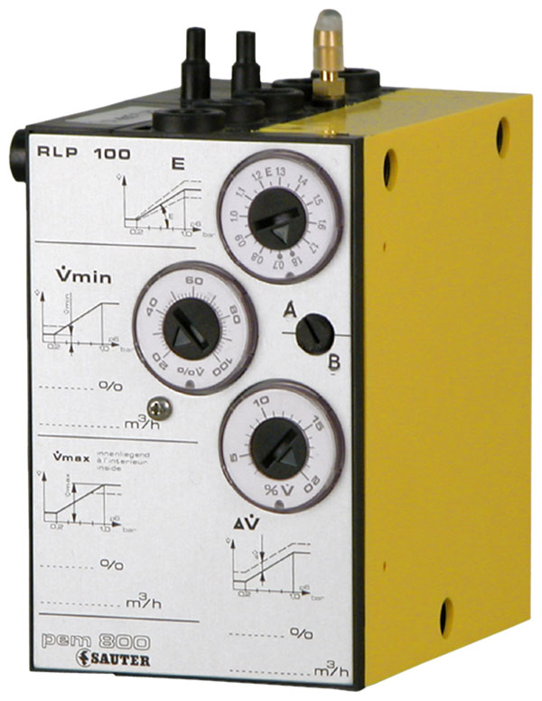 Régulateur pneumatique de débit volumique